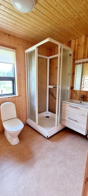 Kirkjubraut - Church Street Villa Talknafjordur Екстериор снимка
